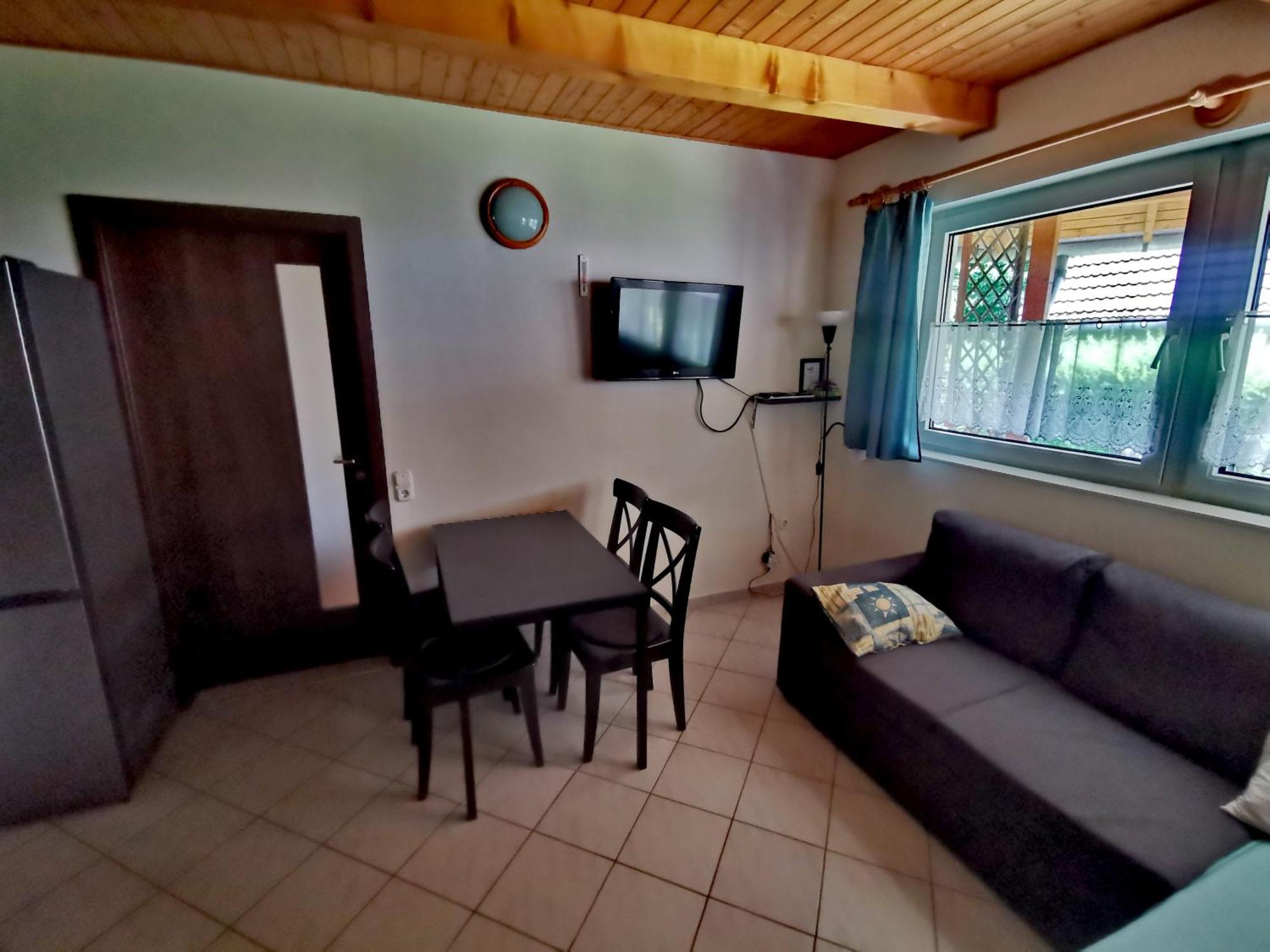 Németh Apartmanház Balatongyörök Exterior foto
